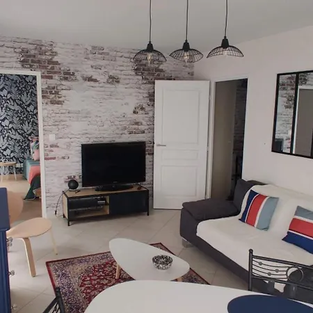 Apartment Les 2 Mansart *